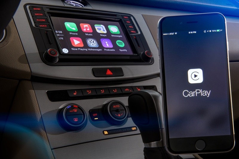 Apple Halts CarPlay Launch At CES.