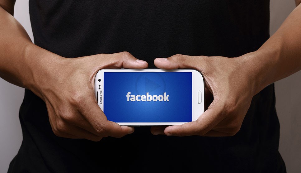 Facebook Develops Full Stack Message Boxes Targeting Business Consumers