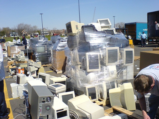 Much Of e‐waste Recovered By Apple Is Not Apple Made By Legal Mandate