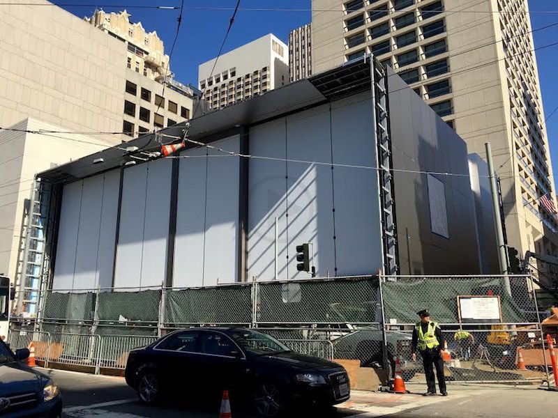 Apple Launches San Francisco Store at Union Square