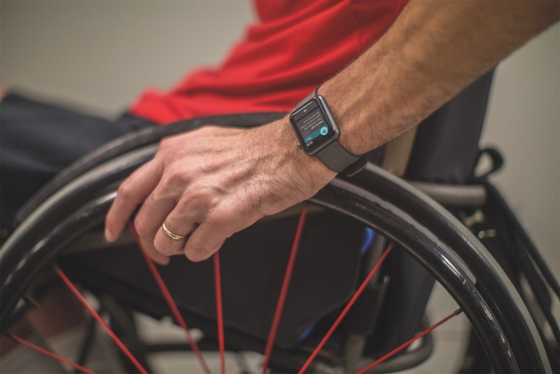 Wheelchair Retail Employees of Apple been Invited by the Company for Testing the WatchOS3 Wheelchair Features