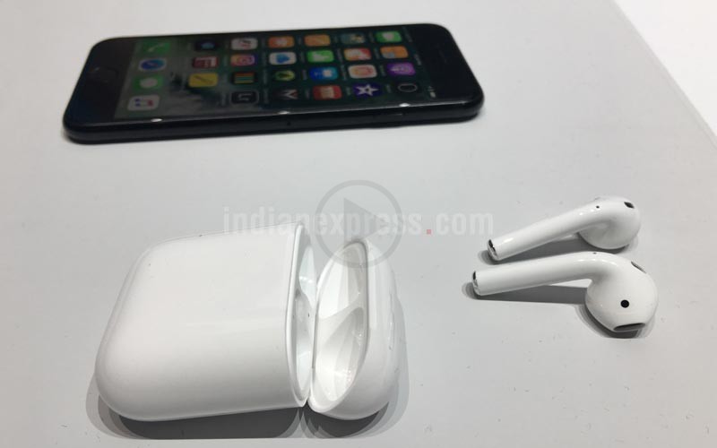 Apple to Introduce Airpods For iPhone 7