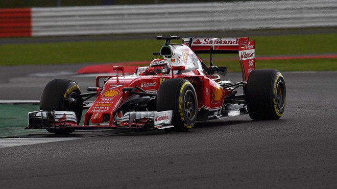 Apple to Bid for Formula 1 Race Series