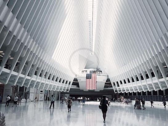 Apple Opens New Store in Word Trade Center