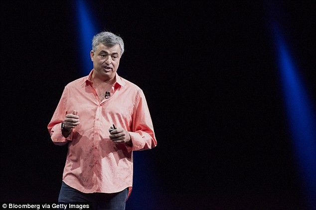 Powerful Innovations! Eddy Cue Slams TV Experience, Apple Ready to Capitalize