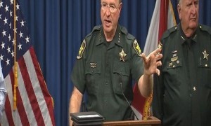 Apple Gets The Sheriff Of Florida Against Them