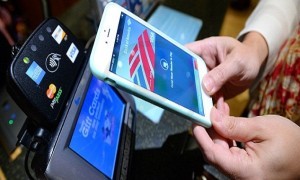 Walmart vs Apple Pay: Retail Giant Promotes Their Own App