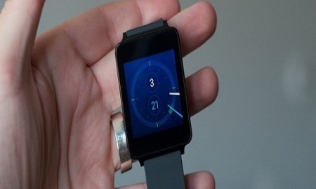 How to Use Android Wear for Apple iWatch?