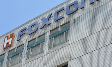 FoxConn Replaces Sharp, Apple Gets Worried