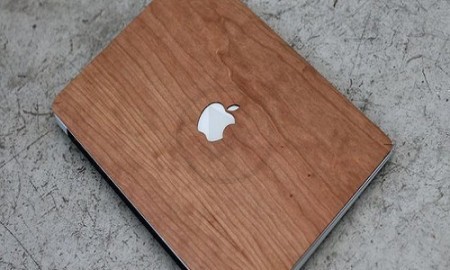 MacBook Leather Case of Burkley Adds that Elegant Touch