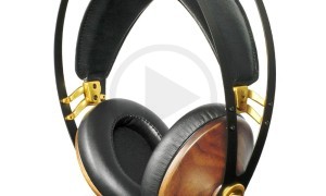 Review on the 99 Classic Headphones‐ a Good Bargain for Music Lovers