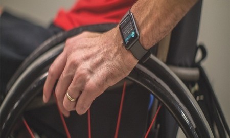 Wheelchair Retail Employees of Apple been Invited by the Company for Testing the WatchOS3 Wheelchair Features