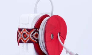 Forget about Carrying Your MacBook Charger with Hula Wrap