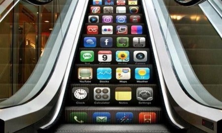 Bright Ideas! Apple Demonstrates Special “Feature”, Launches Advertisement