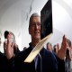 Secretive Apple! Tim’s Company Hiding Major Details, Analysts Worried